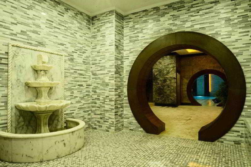 Sports and Entertainment
Sports and Entertainment
di Grand Ozgul Thermal Holiday Village