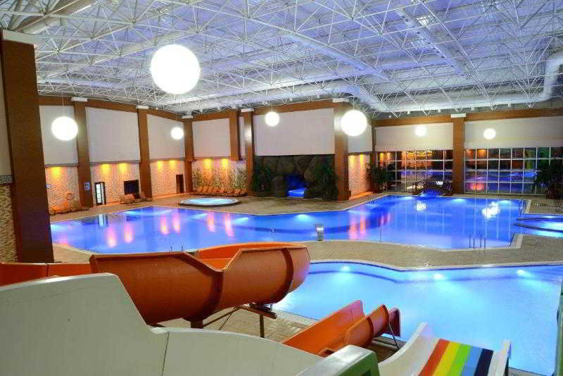 Pool
Pool
di Grand Ozgul Thermal Holiday Village