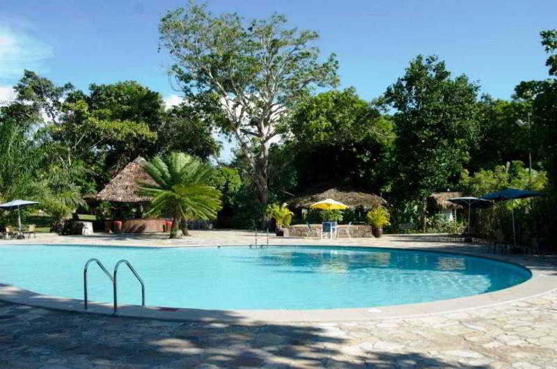 Pool
Pool
di Rio Shilcayo