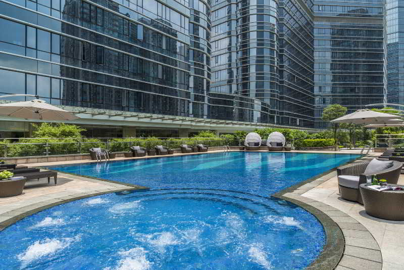 Pool
 di Fraser Suites Guangzhou