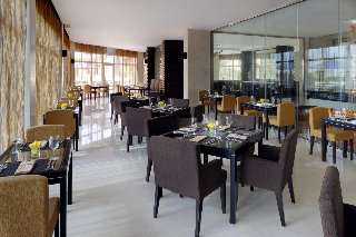 Restaurant
Restaurant
di Movenpick Hotel Jumeirah Lakes Towers