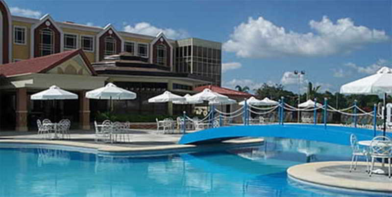 Pool
 di Hotel Stotsenberg