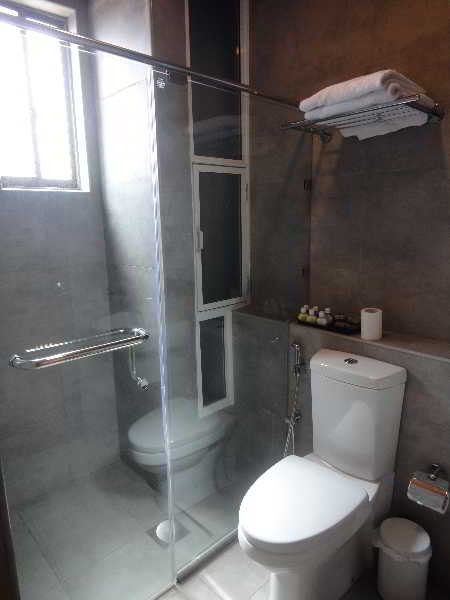 Room
Room
di Port View City Hotel