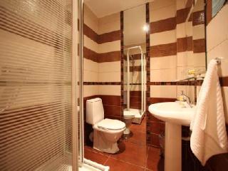 Room
Room
di Acme on Malaya Morskaya str