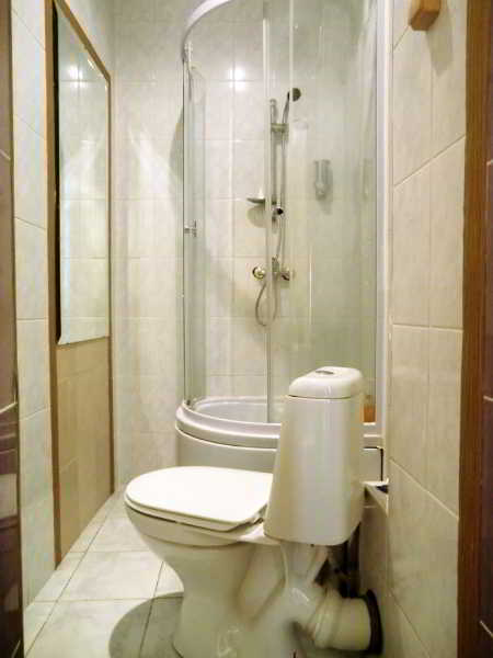 Room
Room
di Svarog Film Hotel