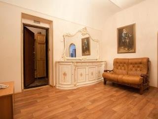 Room
Room
di Tverskaya Deluxe