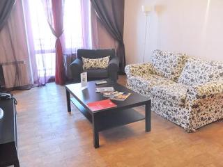 Room
Room
di Serviced Apartment Polyanka