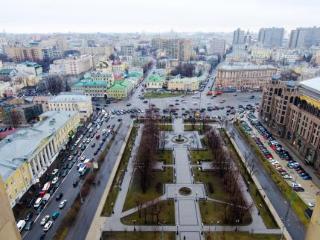 General view
General view
di High Rise Deluxe Apartment