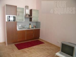 Room
Room
di Serviced Apartment Gnezdnikovskiy 2