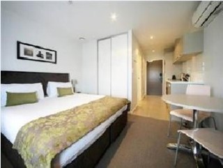 Room
Room
di Quest Albany