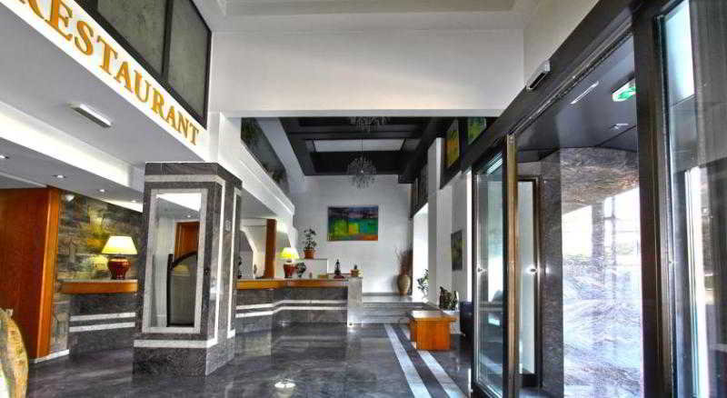 Lobby
Lobby
di Lirak Hotel