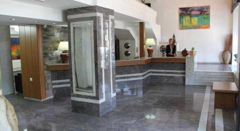 Lobby
Lobby
di Lirak Hotel