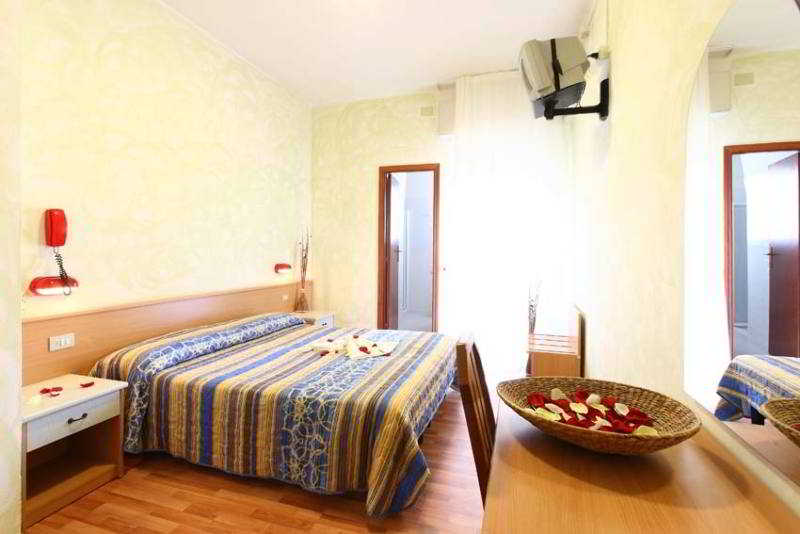 Room
Room
di Hotel Miramare