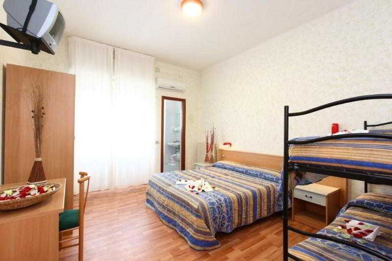 Room
Room
di Hotel Miramare