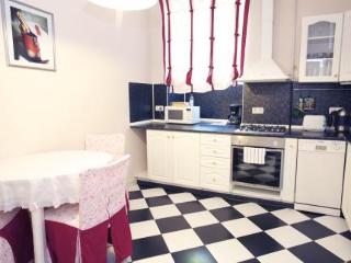 Room
Room
di Intermark Serviced Apartments