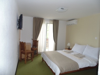 Room
Room
di Tourist Center Marko