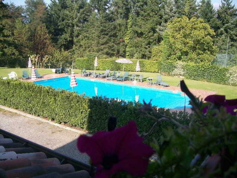 Sports and Entertainment
Sports and Entertainment
di La Pineta Park Hotel