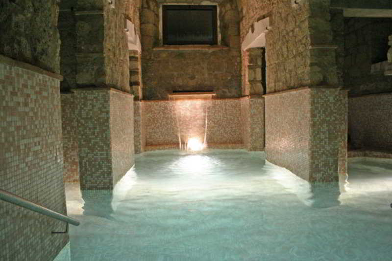 Sports and Entertainment
Sports and Entertainment
di Relais Valle Orientina