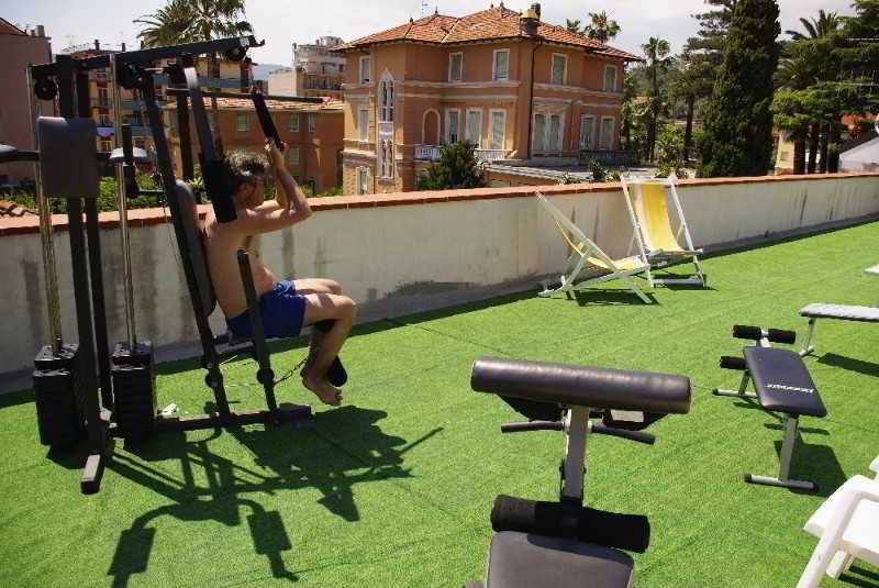 Sports and Entertainment
Sports and Entertainment
di Hotel Delle Rose