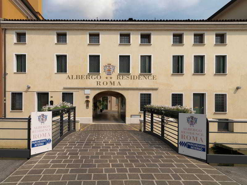 General view
General view
di Hotel & Residence Roma