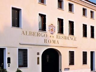 General view
General view
di Hotel & Residence Roma