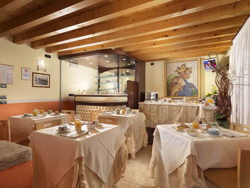 Restaurant
Restaurant
di Hotel & Residence Roma