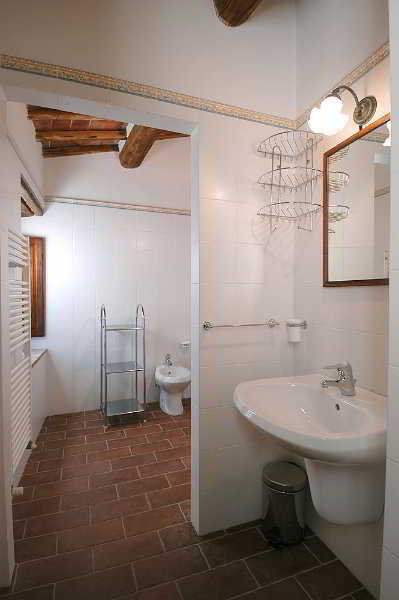 Room
Room
di Castello Di Tocchi - App. Leccio