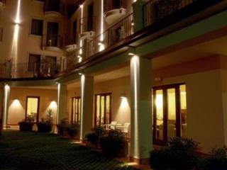 General view
General view
di International Hotel