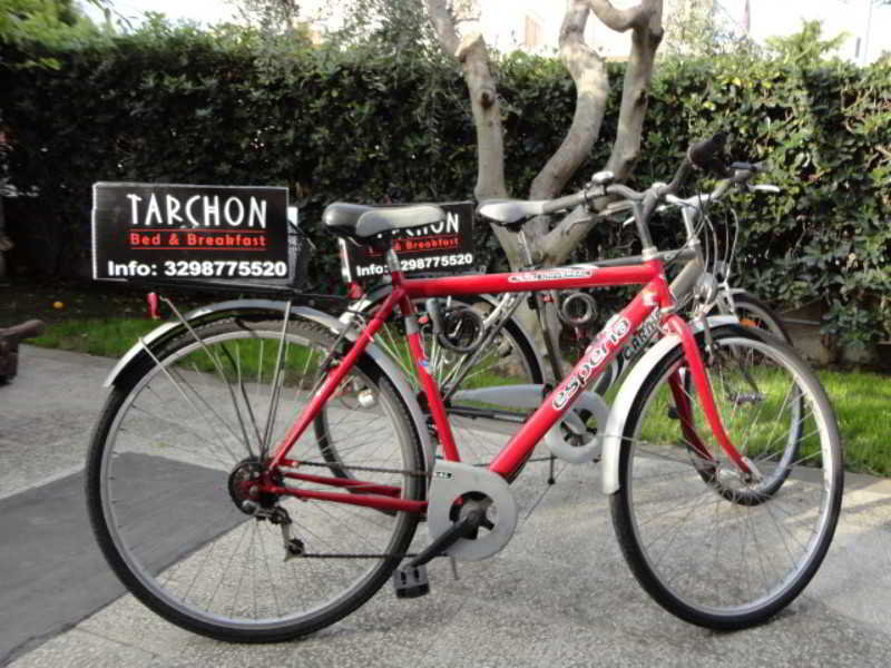 Sports and Entertainment
Sports and Entertainment
di Tarchon Luxury B&B