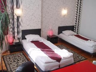 General view
General view
di Scottys Boutique Hotel