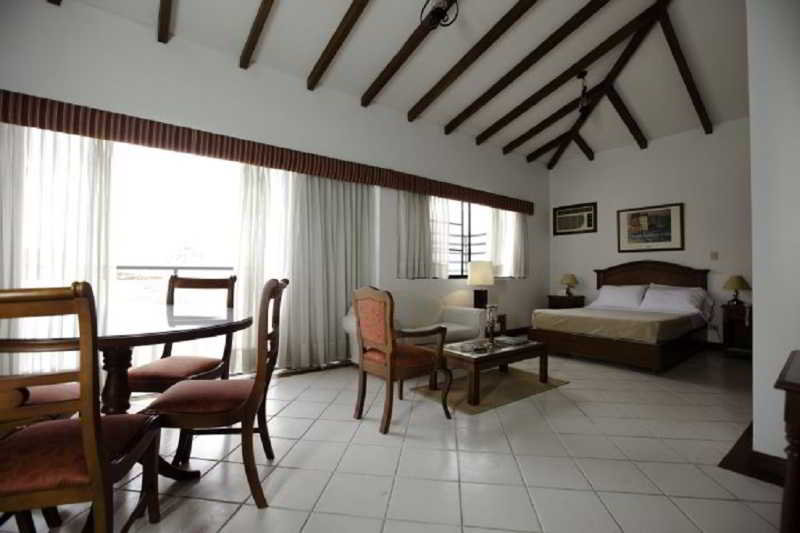 Room
Room
di Travelers Apartamentos y Suites Cali Castellon