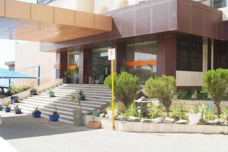 General view
General view
di Golden Tulip Qasr Al Baha