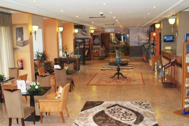 Lobby
Lobby
di Golden Tulip Qasr Al Baha