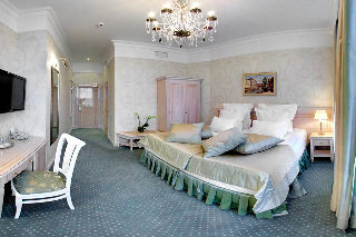 Room
Room
di Golden Triangle Hotel