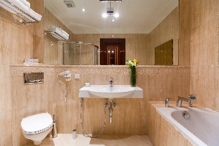 Room
Room
di Golden Triangle Hotel