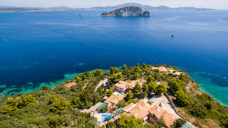 General view
General view
di Villas Cavo Marathia I