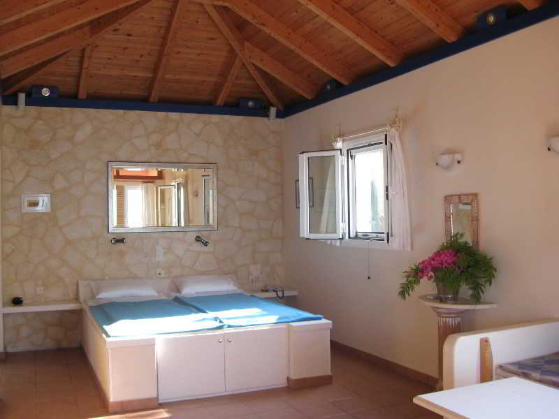 Room
Room
di Villas Cavo Marathia I