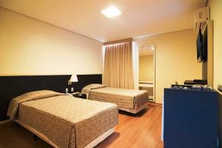 Room
Room
di Hotel Financial