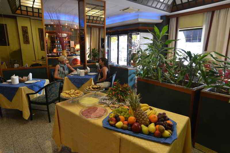 Bar
Bar
di MSN Hotel Galles Genova