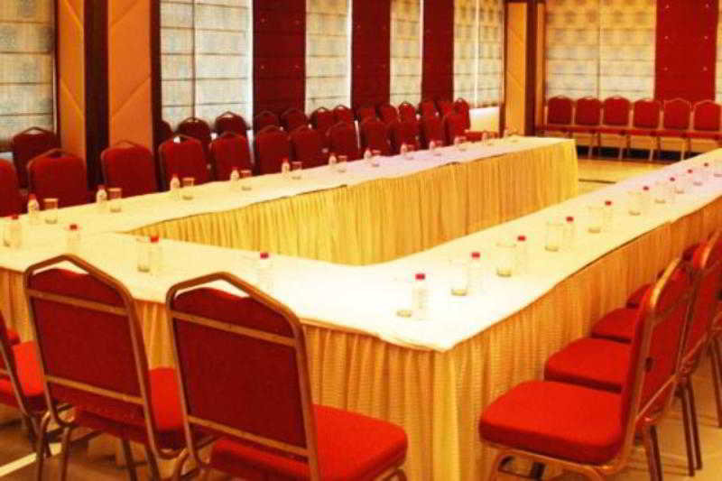 Conferences
Conferences
di KLG Starlite A Business Hotel