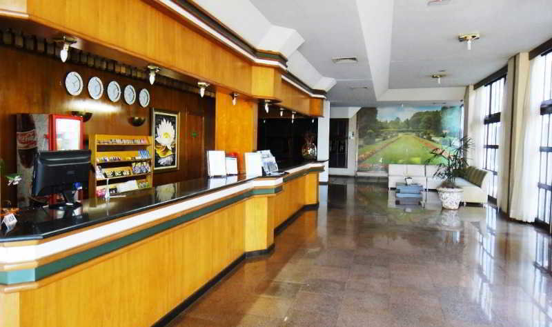 Lobby
Lobby
di Harbor Self Inn Medianeira