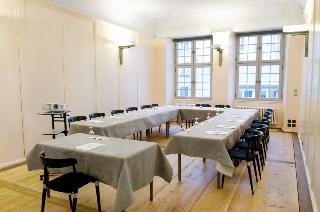 Conferences
Conferences
di Sorell Hotel Rueden