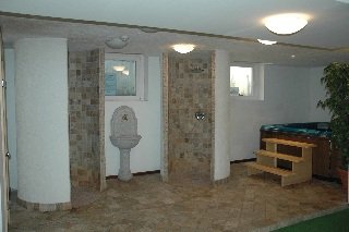 Sports and Entertainment
Sports and Entertainment
di Orovacanze Hotel Villa Emma