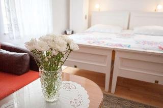 Room
Room
di Apartments Zdravko