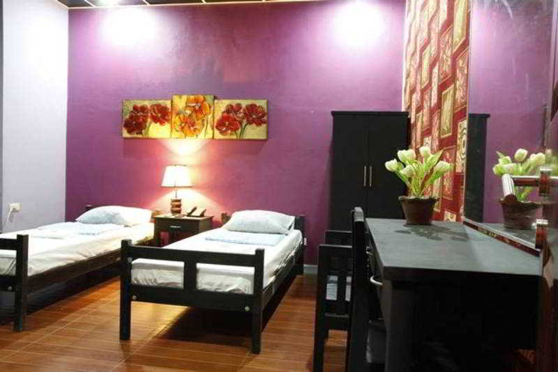 Room
Room
di Perangs Residences