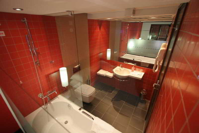 Room
Room
di Villa Donat