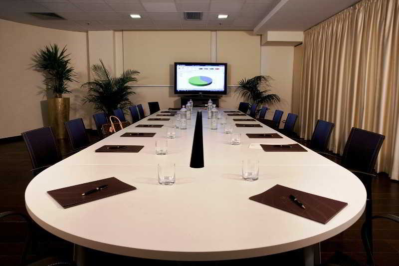Conferences
Conferences
di Grand Hotel Imperiale
