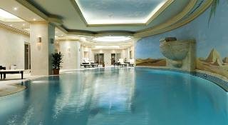 Pool
Pool
di Governor West Bay Suites & Residences