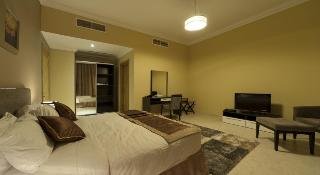 Room
Room
di Governor West Bay Suites & Residences