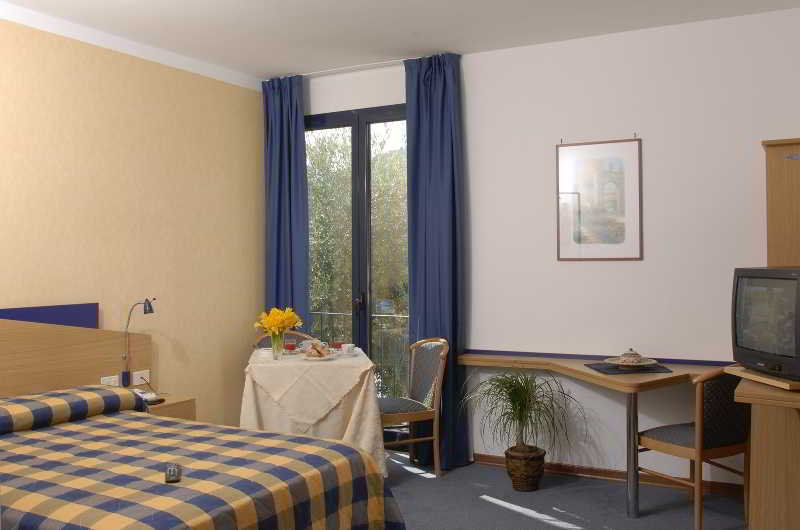 Room
Room
di Park Hotel Sant'Elia